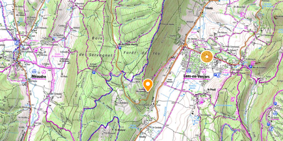 Extrait carte topo avec situation de la grotte